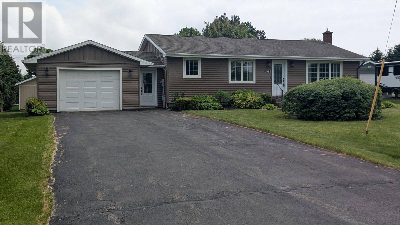 Summerside, C1N4H6,762 Wildon Street