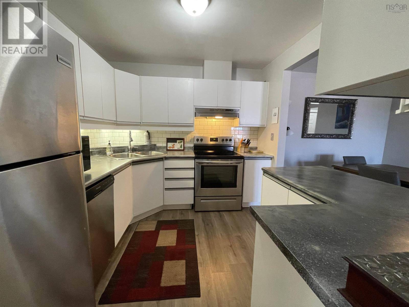 Bedford, NS B4A3Y2,94 Moirs Mill RD #531