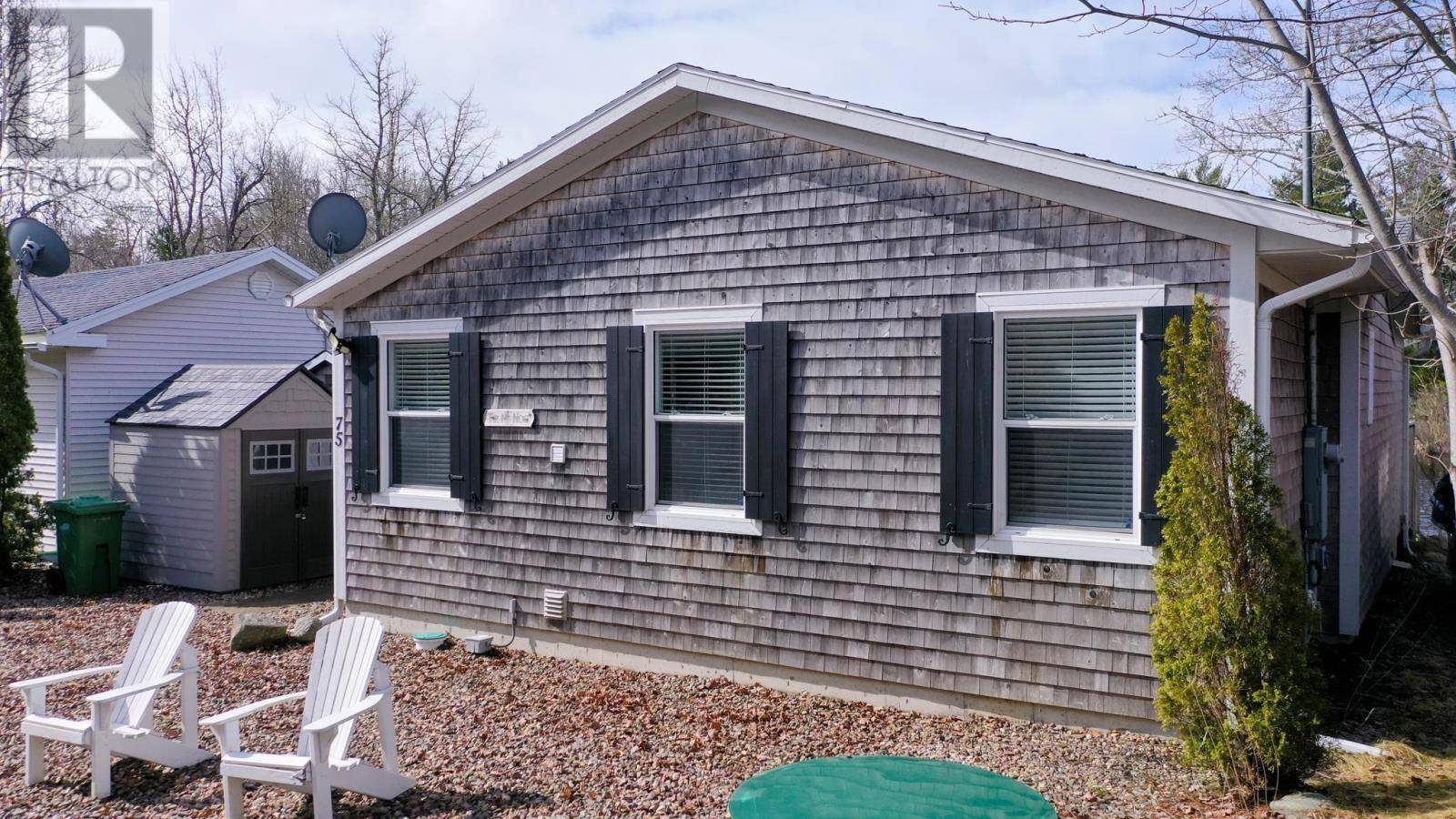 Lake George, NS B0P1C0,75 Q12 Road