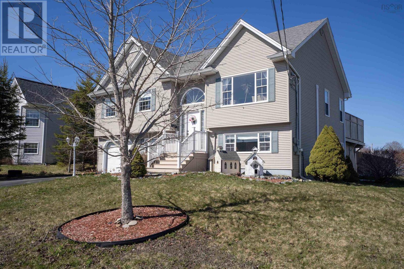 Middle Sackville, NS B4E3K3,455 SPRINGFIELD LAKE Road