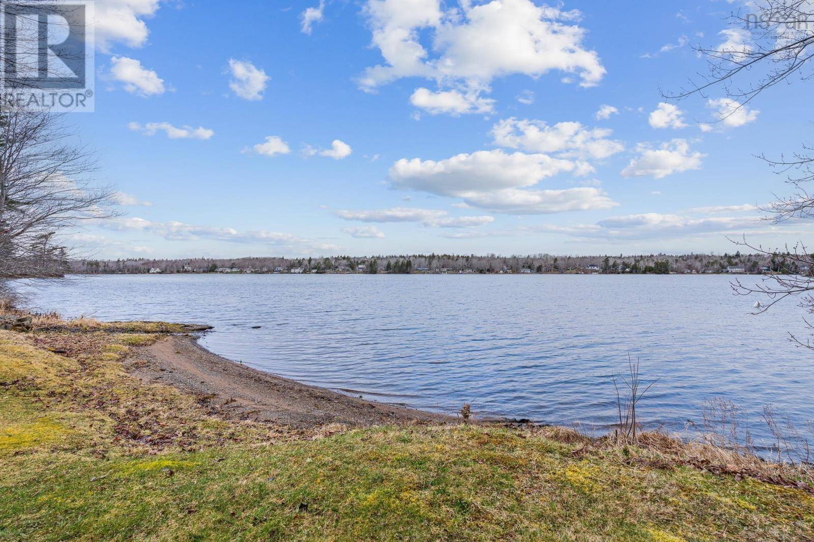 Lakelands, NS B0N1Z0,143 Piggott Lake Road