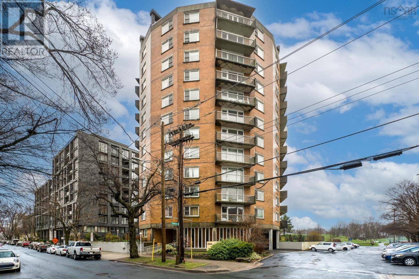 Halifax, NS B3H2Z8,1074 Wellington ST #601