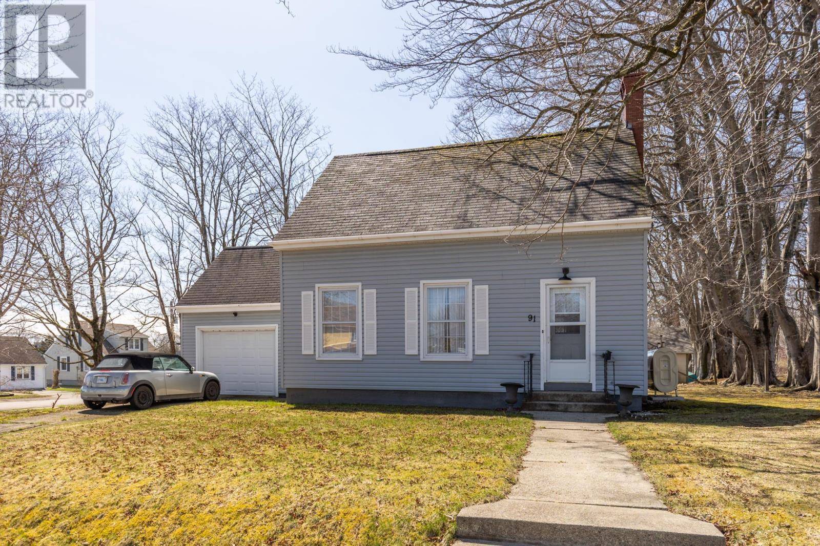 Yarmouth, NS B5A3J7,91 Cliff Street
