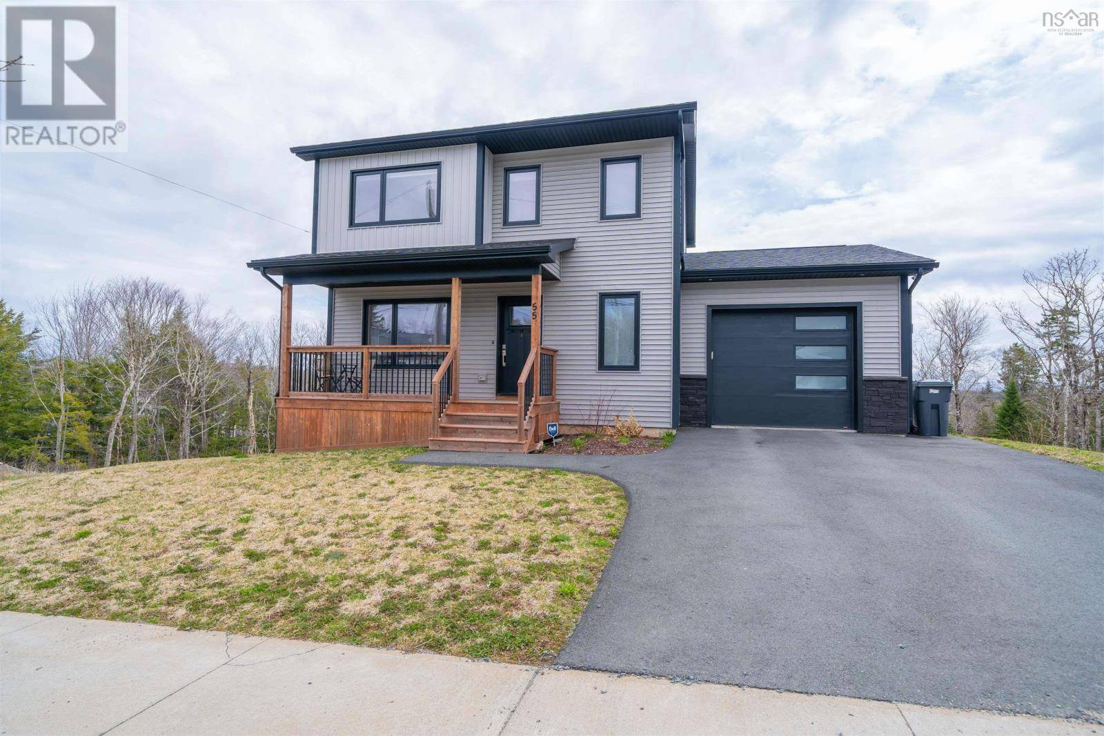 Beaver Bank, NS B4C1C1,55 Daisy Drive