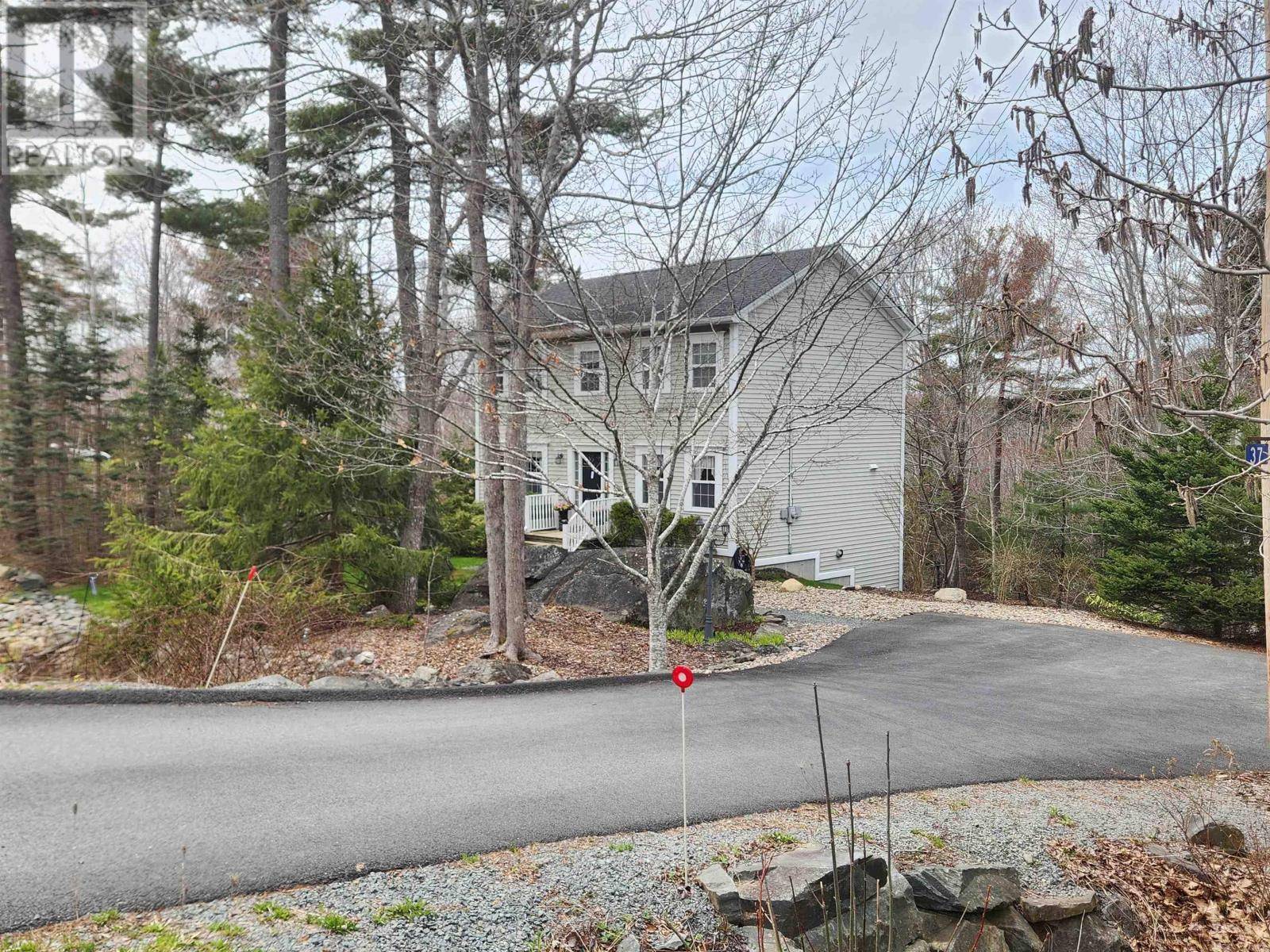 Lower Sackville, NS B4C4G5,37 Brackstone Court
