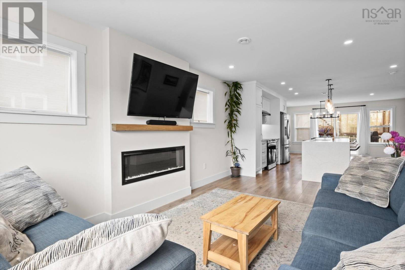 Elmsdale, NS B2T0A6,5 Sam Crescent