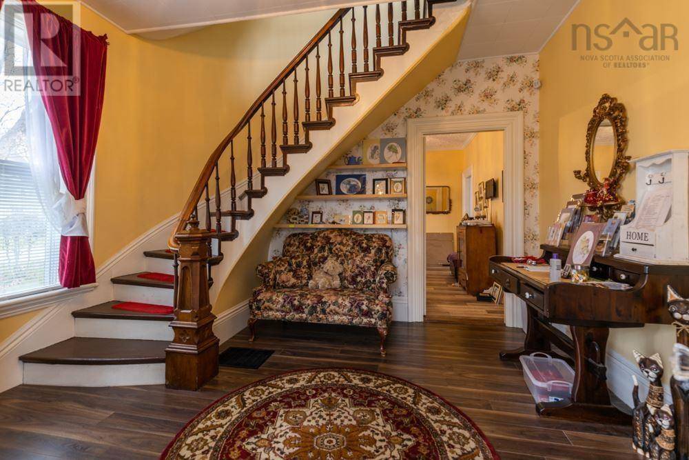 Yarmouth, NS B5A3G7,45 Alma Street