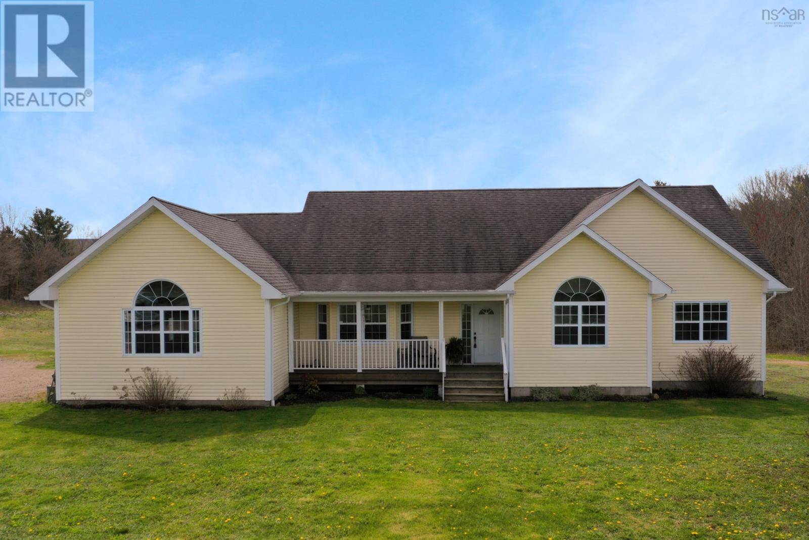 South Berwick, NS B0P1E0,4768 Highway 1