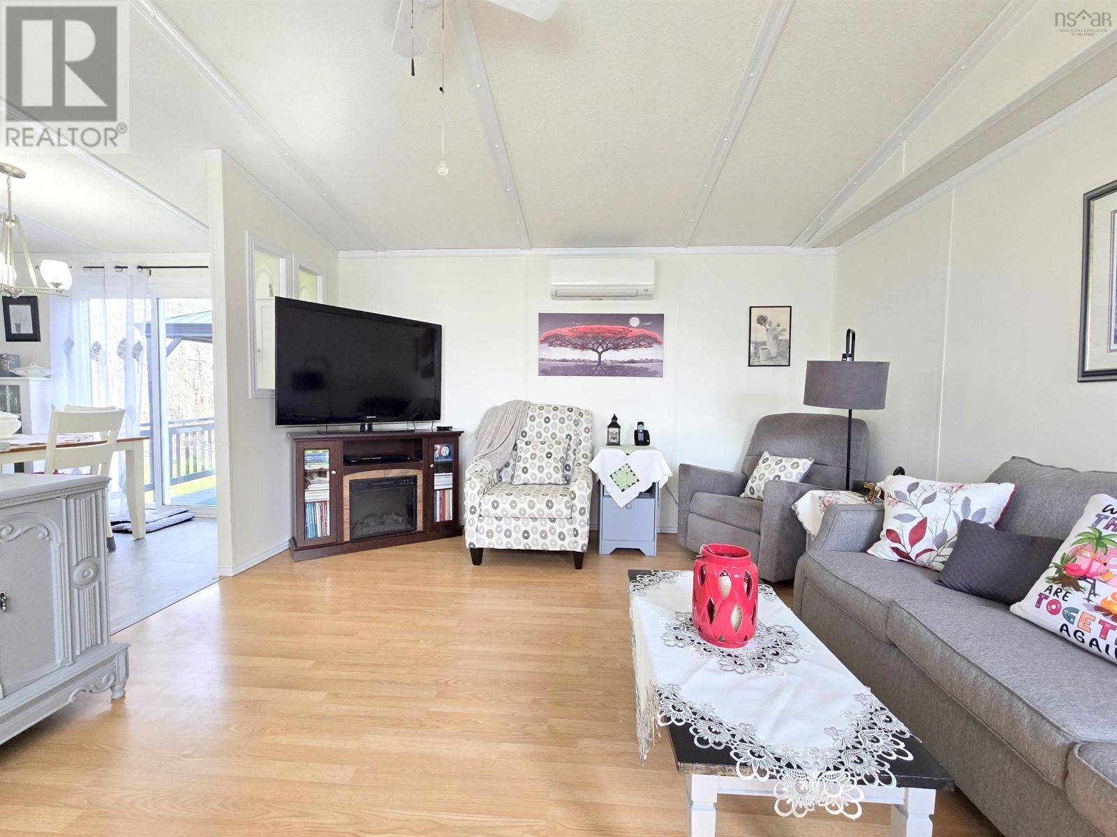 Amherst, NS B4H4N7,15 Kimberly Court