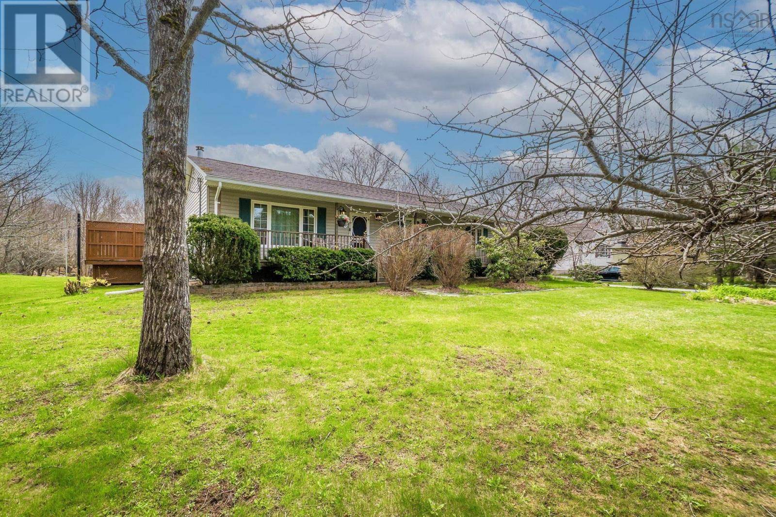Timberlea, NS B3T1J1,18 Merganser Avenue