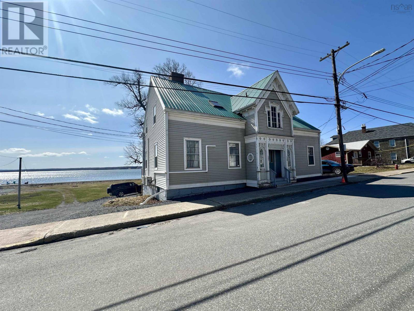 Pictou, NS B0K1H0,137-139 Water