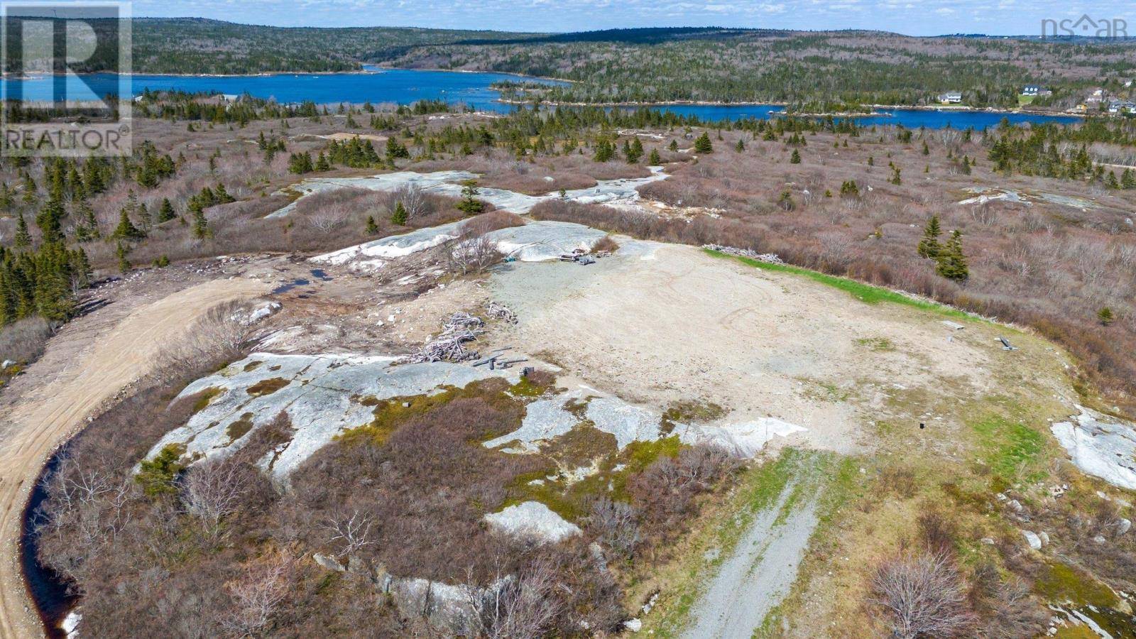 Sambro, NS B3V1E9,60 High Barrens Road