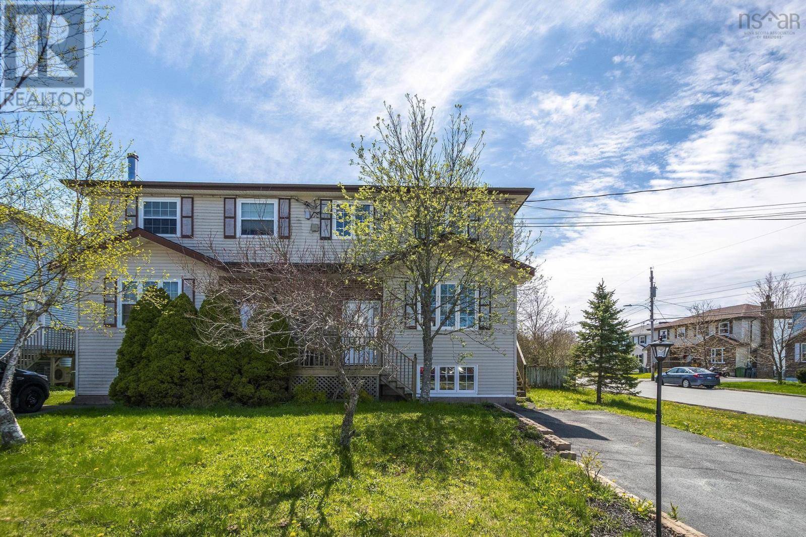 Timberlea, NS B3T1G3,1 Sugar Maple Drive