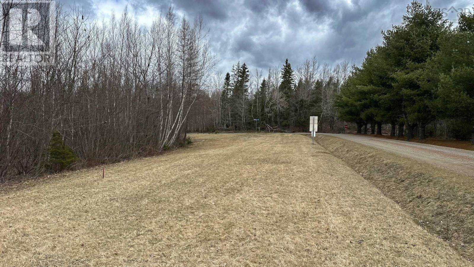 Angevine Lake, NS B0K1Y0,94-1 Angevine Road