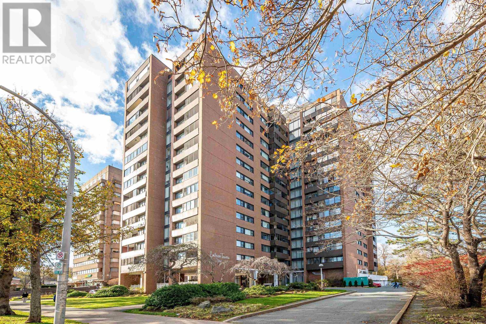 Halifax, NS B3H1Y5,5959 Spring Garden RD #210