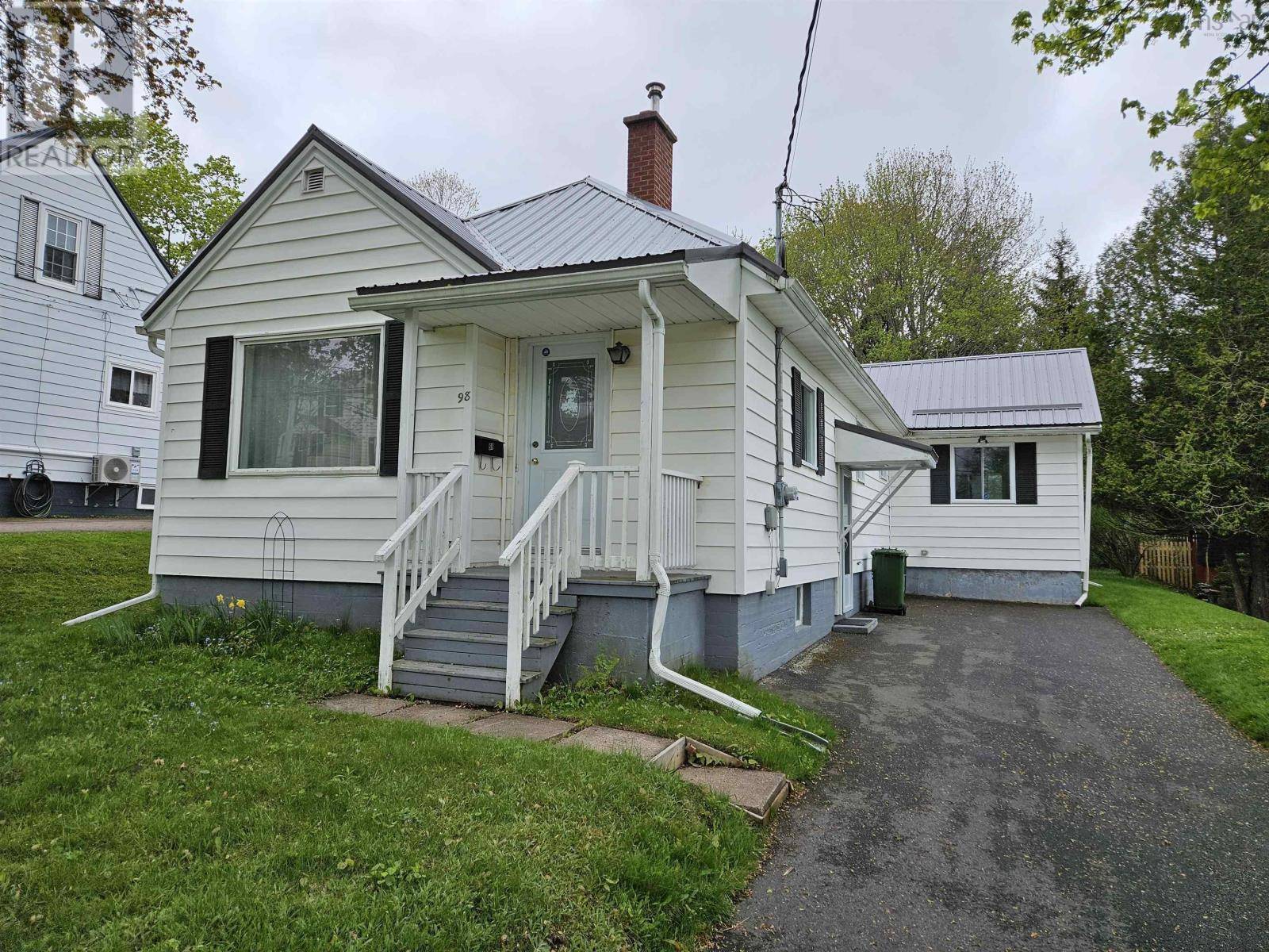 Truro, NS B2N4T5,98 Wood Street