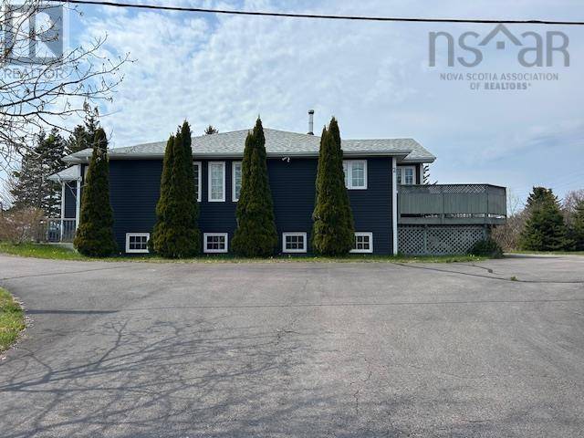 Port Hawkesbury, NS B9A1Z9,2 Hillcrest Drive