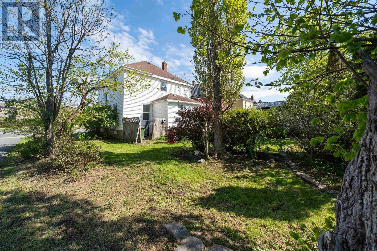 New Glasgow, NS B2H5N2,489 South Frederick Street