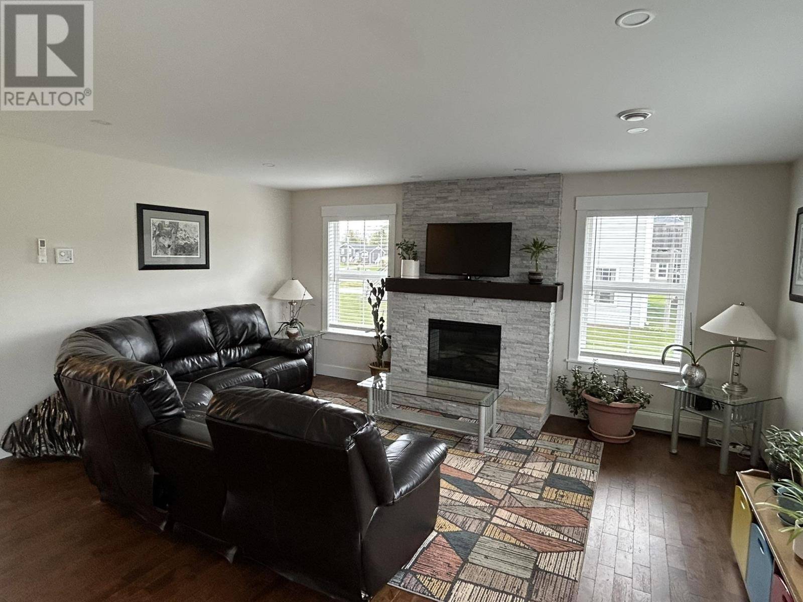 Stratford, C1B1K9,15 McGregor Drive