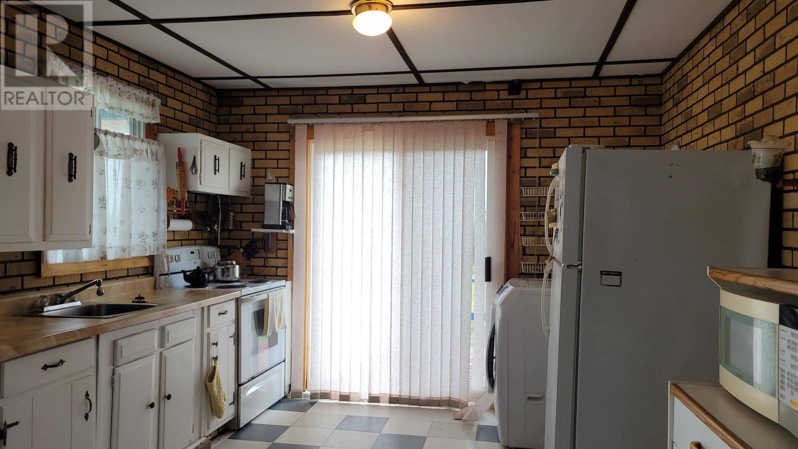 Cumberland, C0A1H2,125 Vinces Lane
