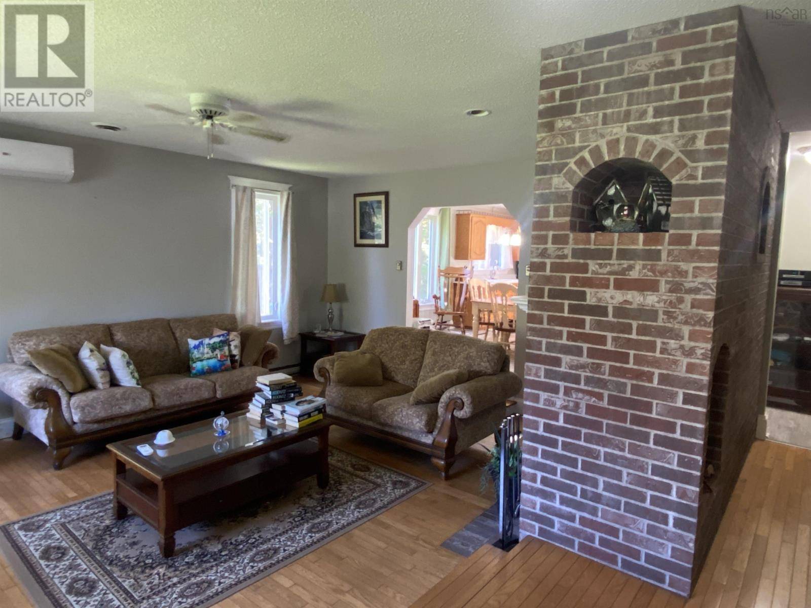 Truro, NS B2N3P9,17 GRAHAM Avenue