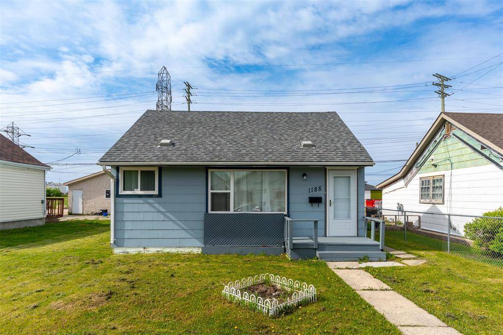 Winnipeg, MB R2X0C5,1188 Selkirk Avenue