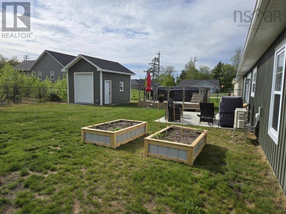 Coldbrook, NS B4R1A1,1475 Milena