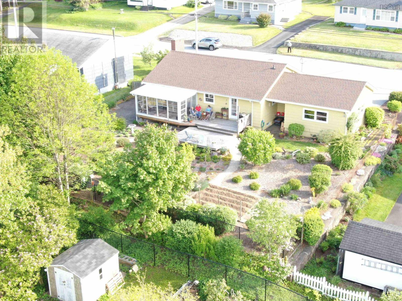 Bridgewater, NS B4V1S9,62 Hillcrest Street