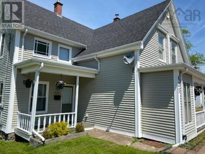 New Glasgow, NS B2H2Z4,421 Pleasant Street