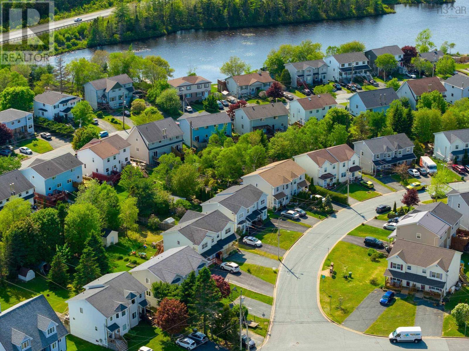 Timberlea, NS B3T1G5,8 Yoon Court