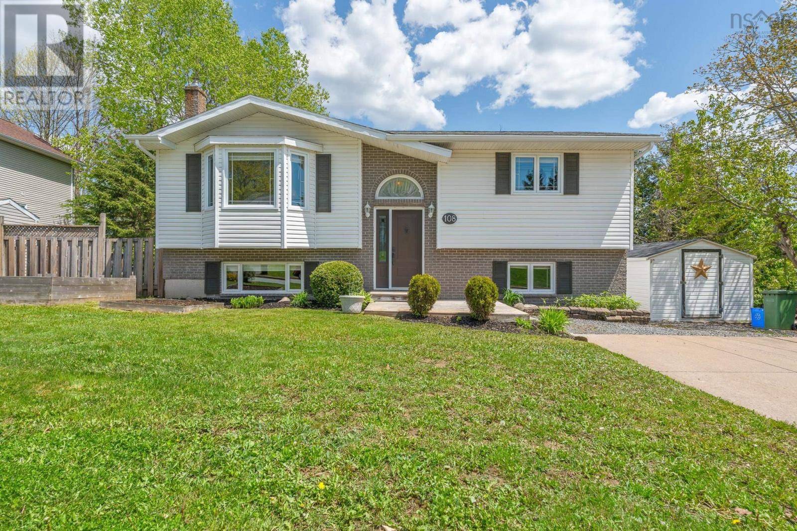Middle Sackville, NS B4E2W1,108 Lumberman Drive