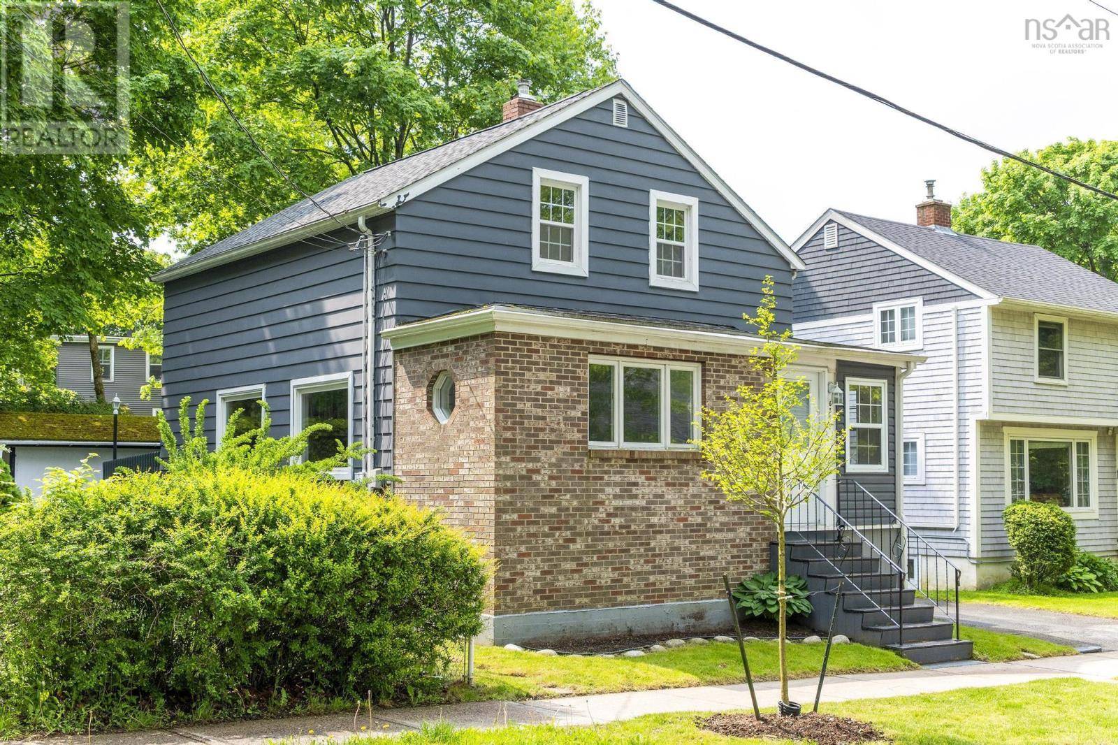 Halifax, NS B3L1S3,6516 Summit Street