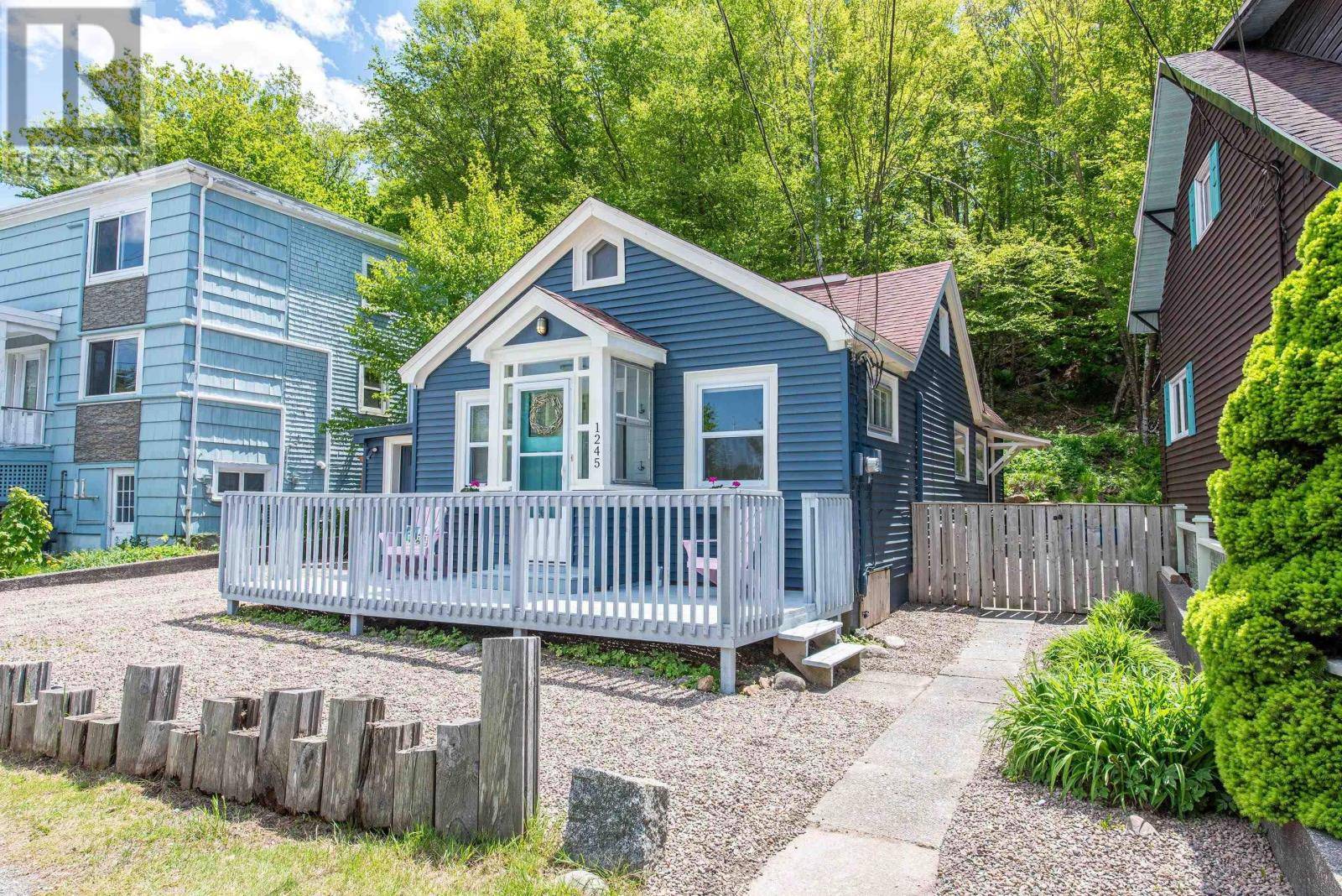 Halifax, NS B3V1G3,1245 Purcells Cove Road