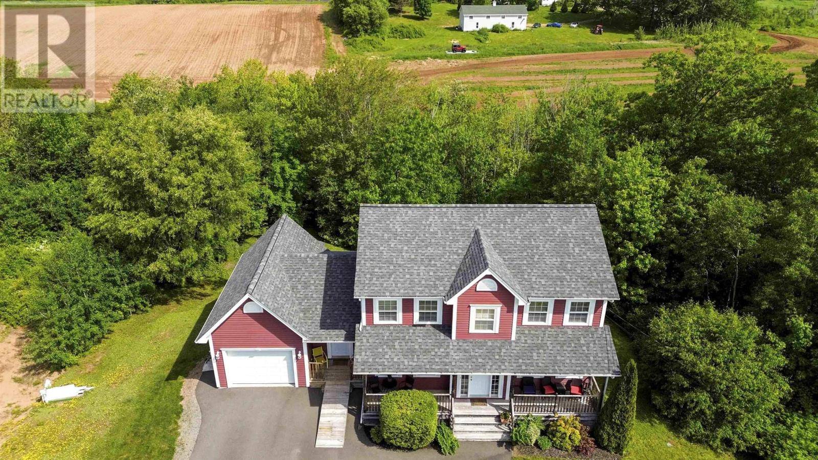 North Kentville, NS B4N0E5,2 Golden Eagle Drive