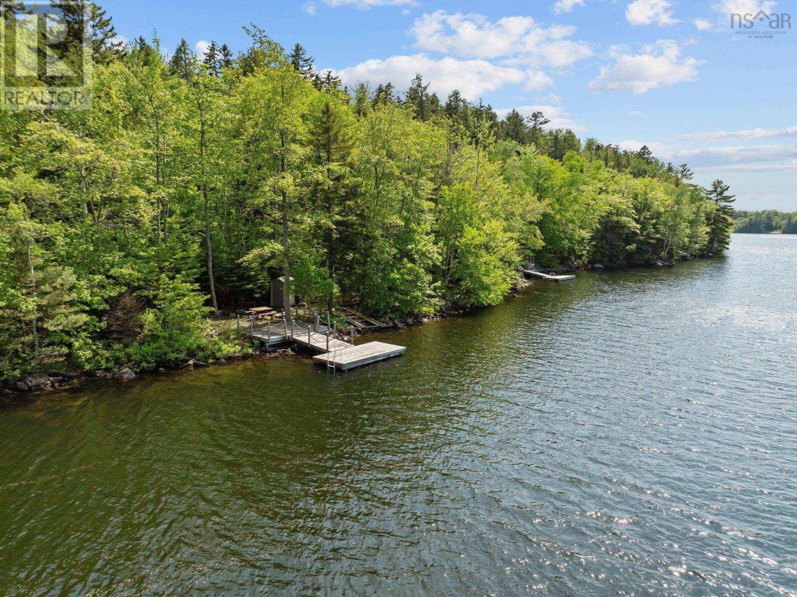 Fall River, NS B2T1A4,9 Glenmorren Court