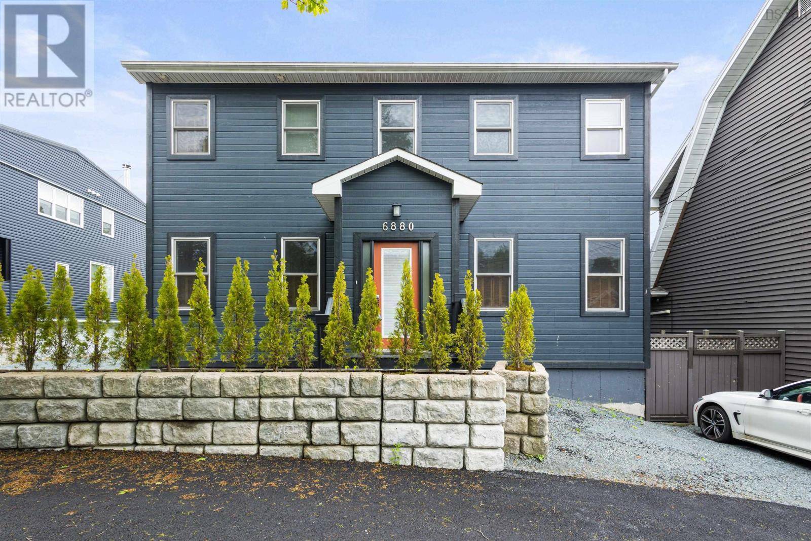 Halifax, NS B3L1C4,6880 Quinpool Road