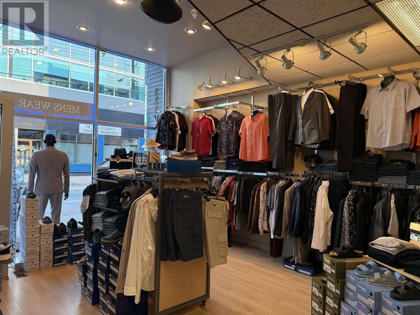 New Glasgow, NS B2H2P6,139 Provost Street