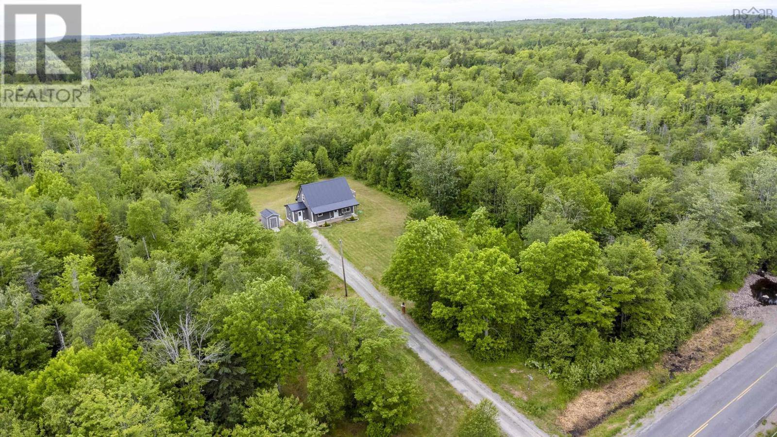 Aylesford, NS B0P1C0,2337 Victoria Road
