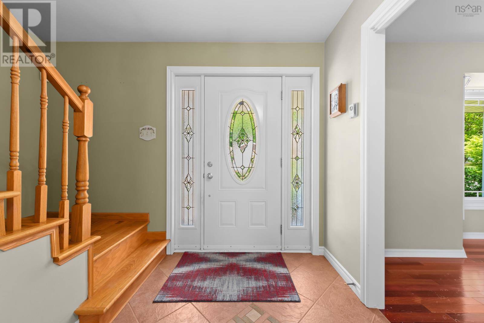 Dartmouth, NS B2W6A1,33 P Thomas Drive