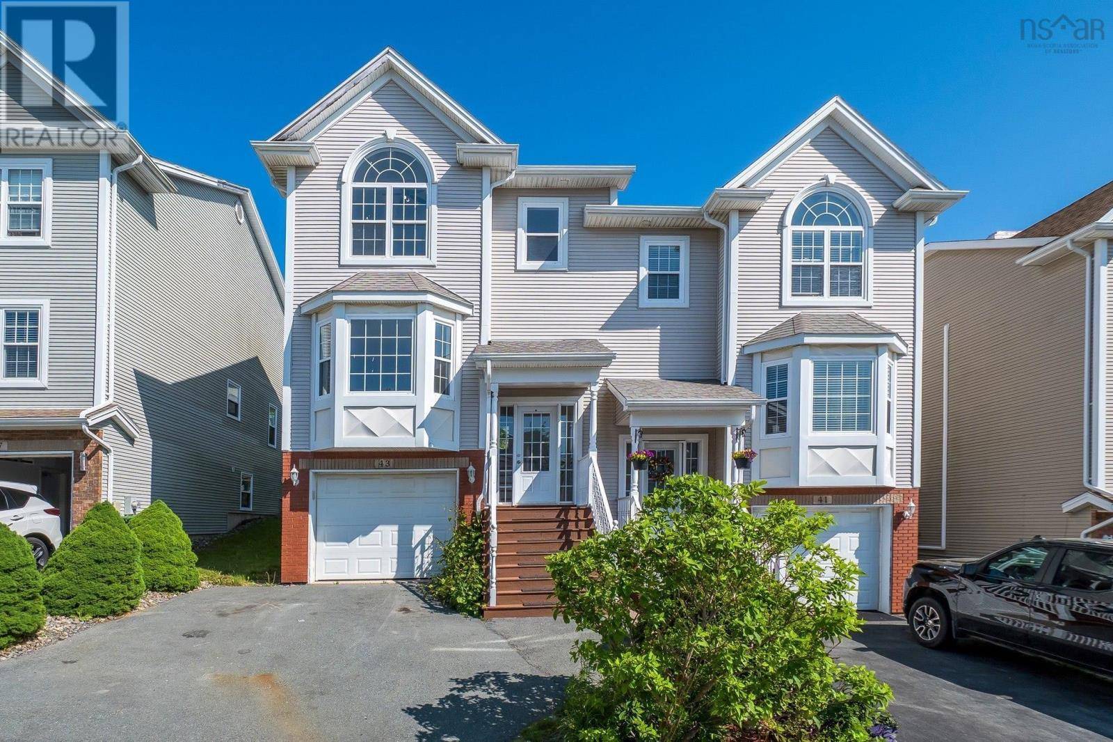 Halifax, NS B3M4V9,43 Outrigger Crescent