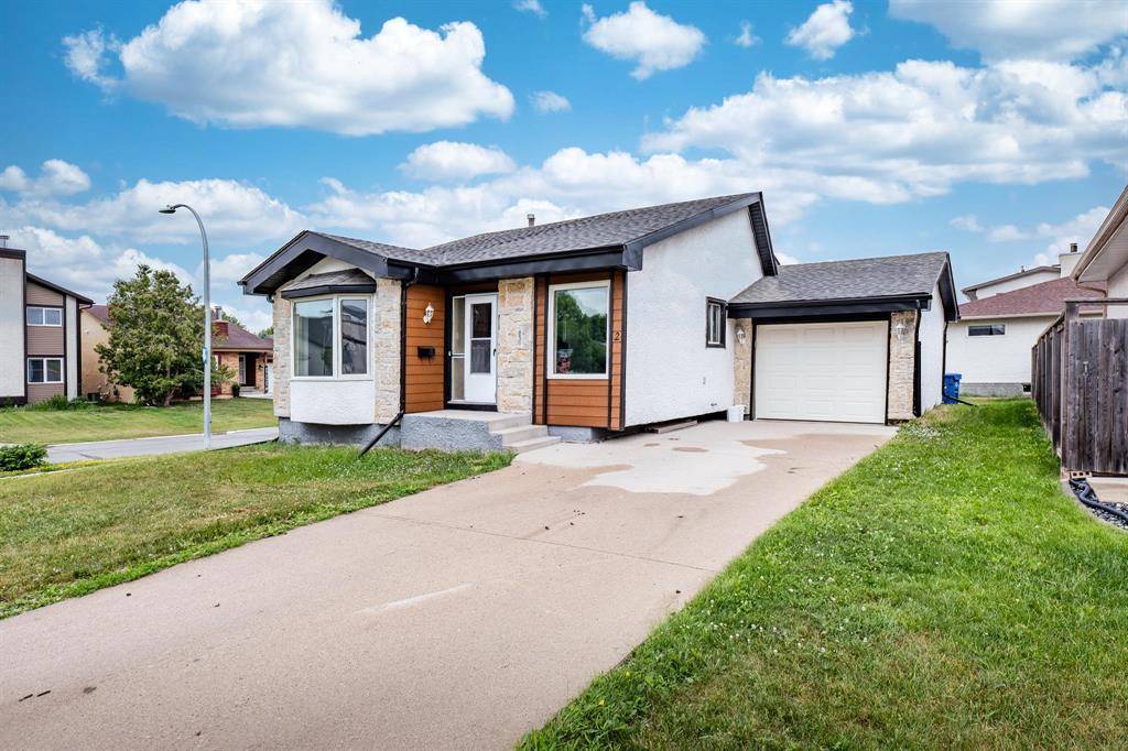 Winnipeg, MB R3T5G6,2 Harbour Bay
