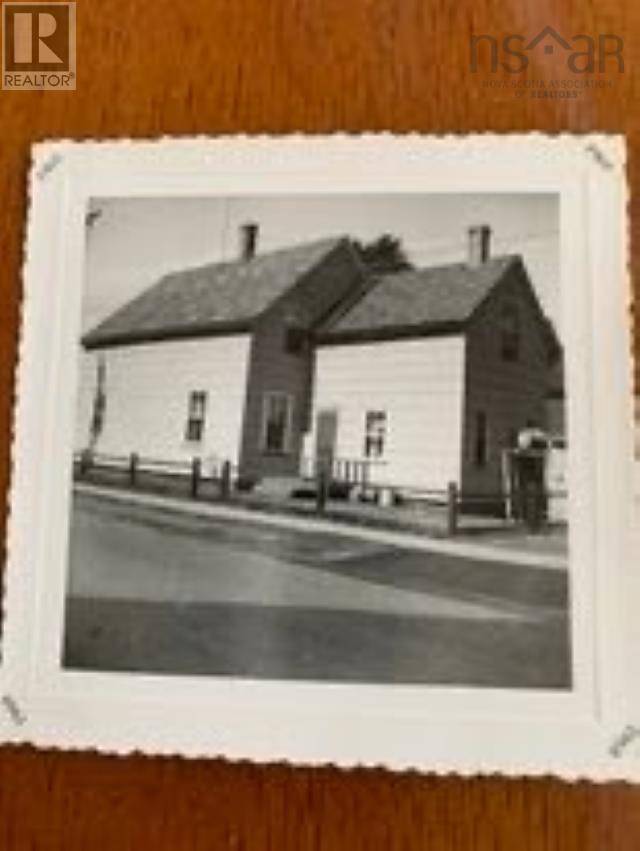 Truro, NS B2N4P4,13 Cottage Street