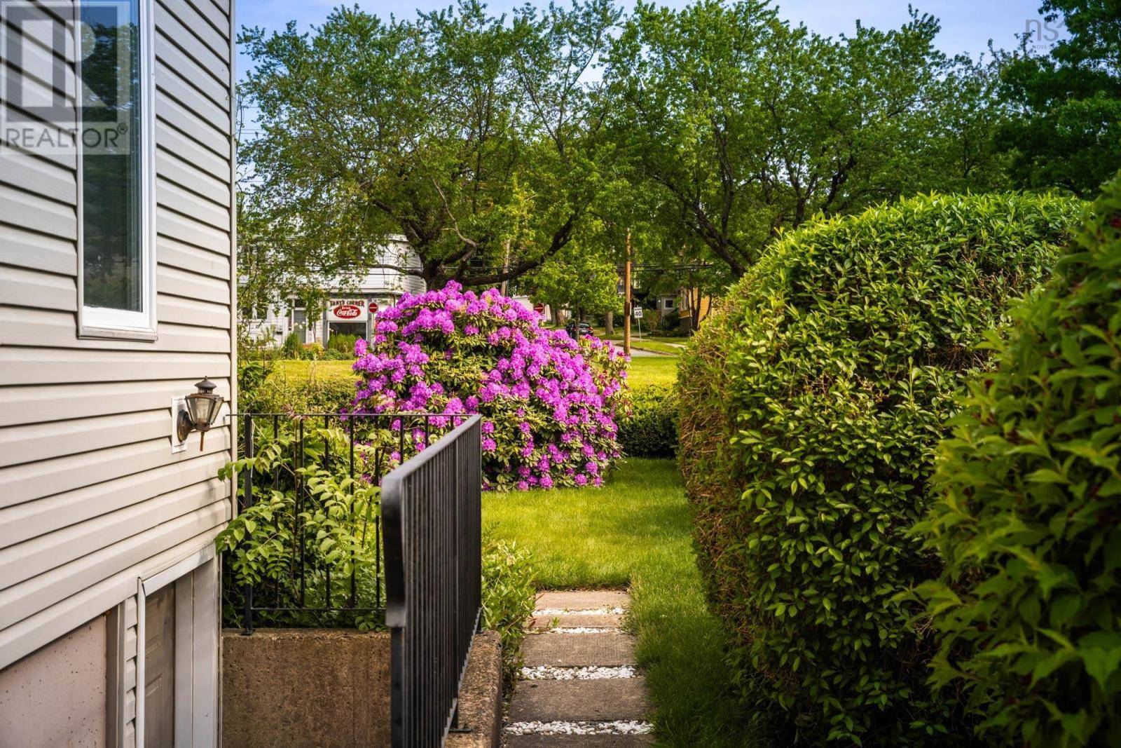 Halifax, NS B3L3T5,2750 Doug Smith Drive