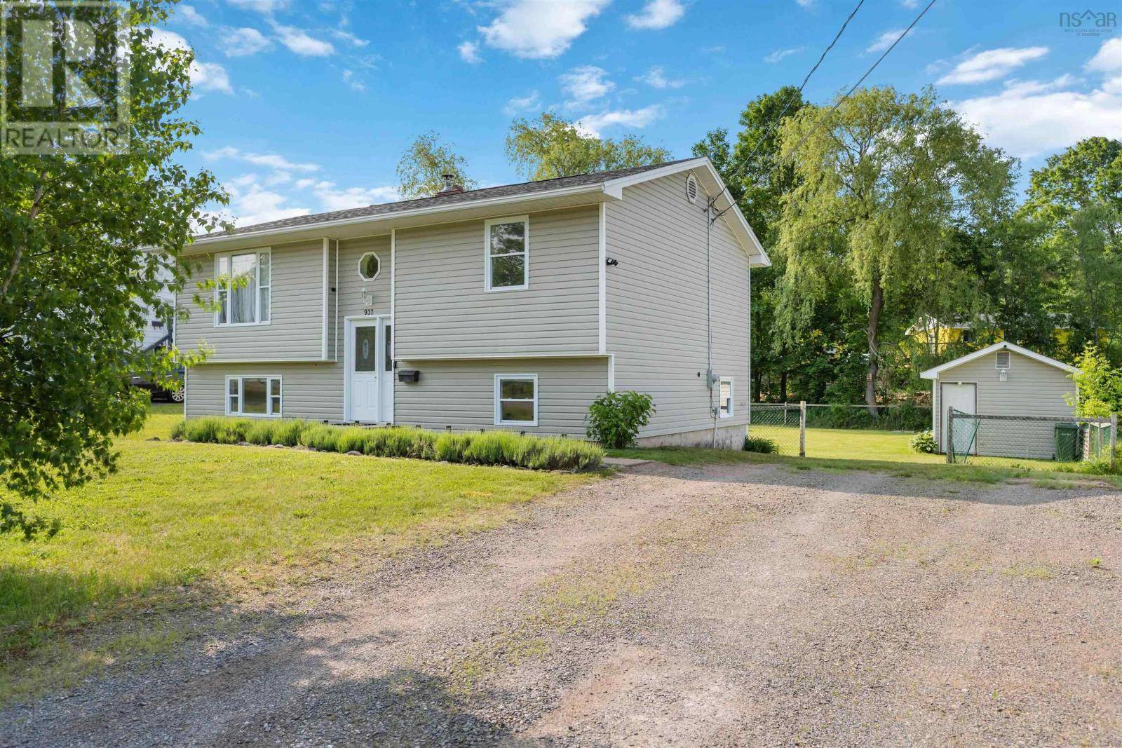 North Kentville, NS B4N4P3,937 Penny Lane