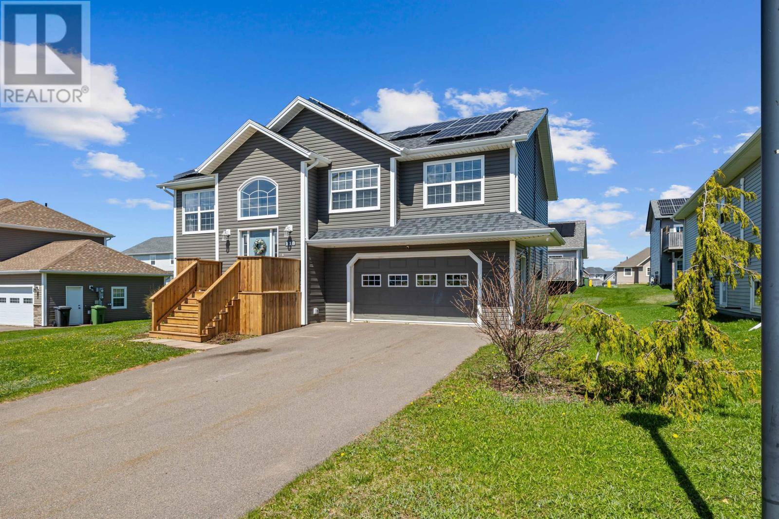 West Royalty, C1E0G8,118 Essex Crescent