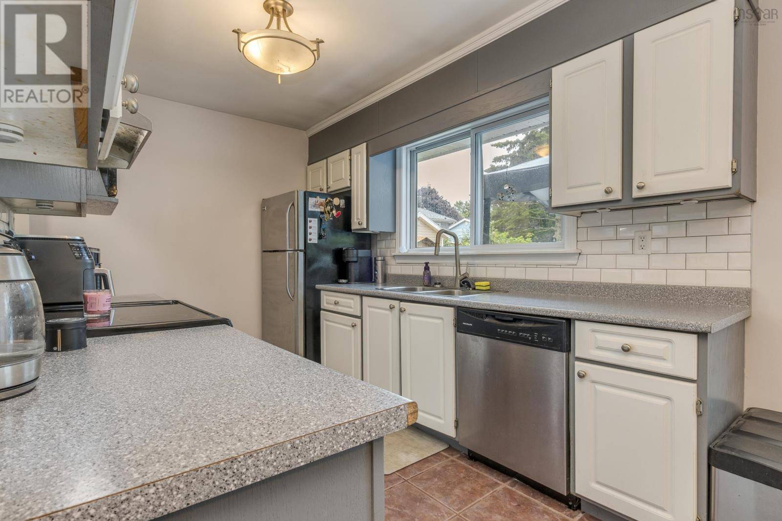 Cole Harbour, NS B2W3T3,23 Odell Drive