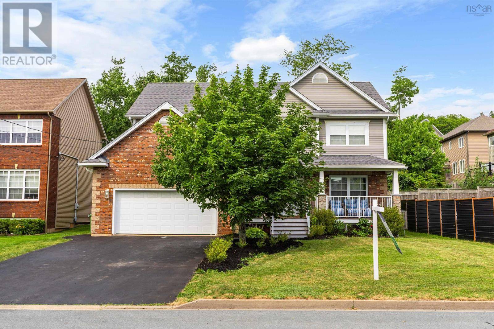 Dartmouth, NS B2W0H6,76 PEBBLECREEK Crescent