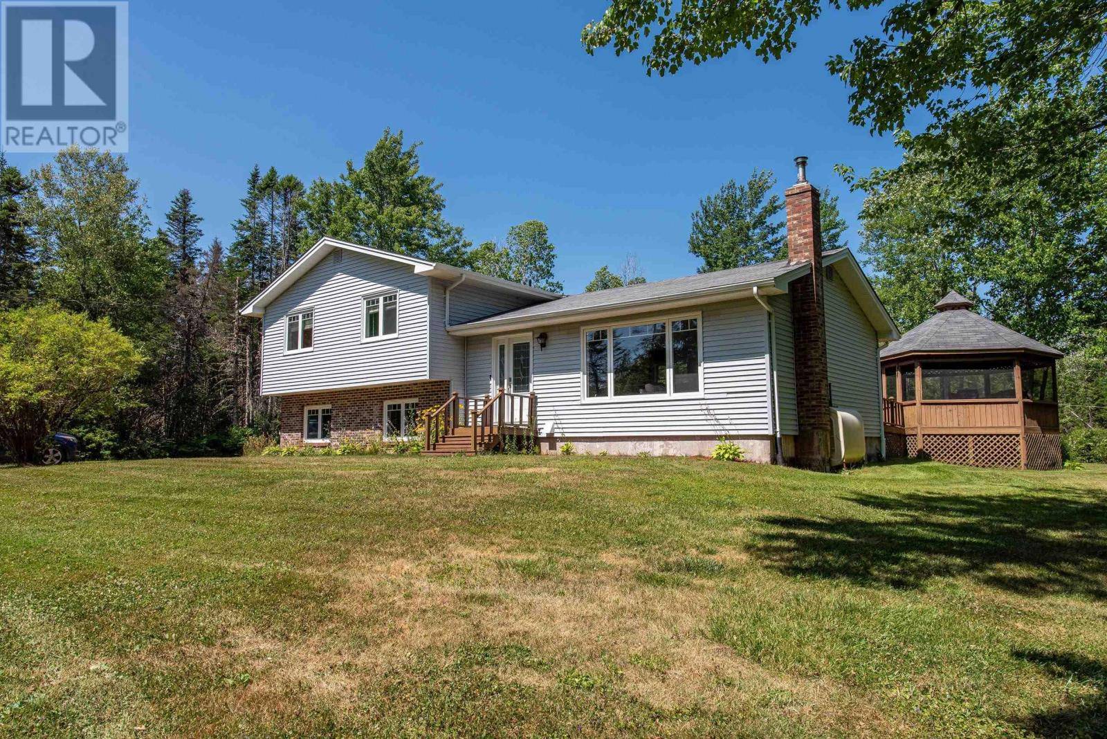 Dutch Settlement, NS B2S2C7,617 Highway 277