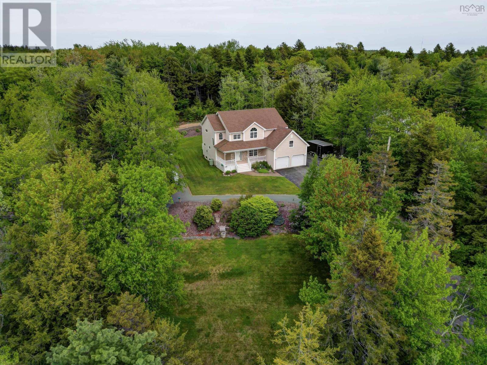 Fall River, NS B2T1A4,94 Ingram Drive