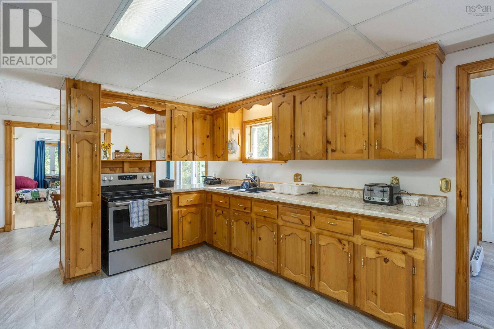 Upper Clements, NS B0S1A0,2850 1 HWY #2854